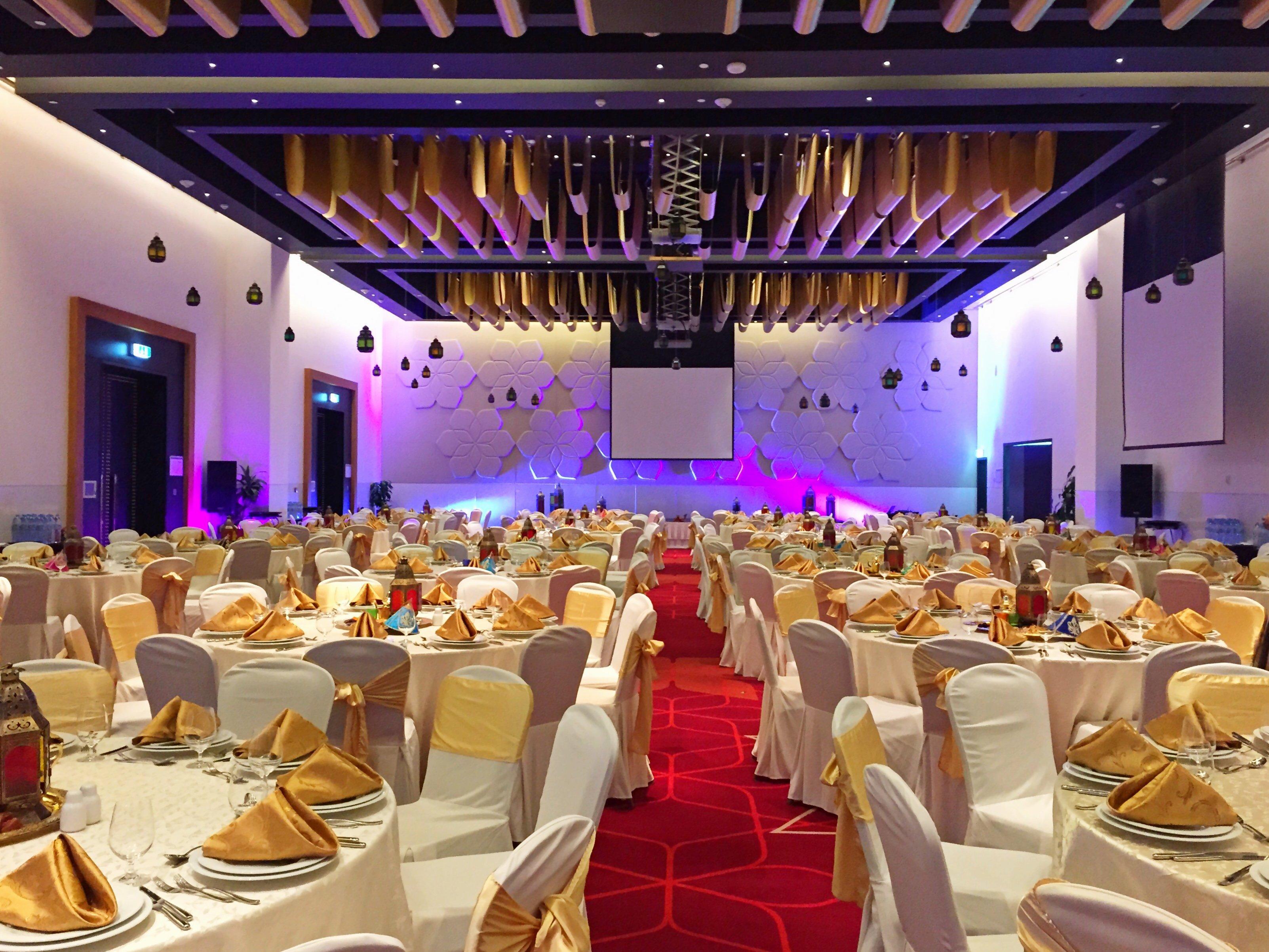 คราวน์ พลาซา อาบูดาบี ยาสไอส์แลนด์ Hotel ภายนอก รูปภาพ